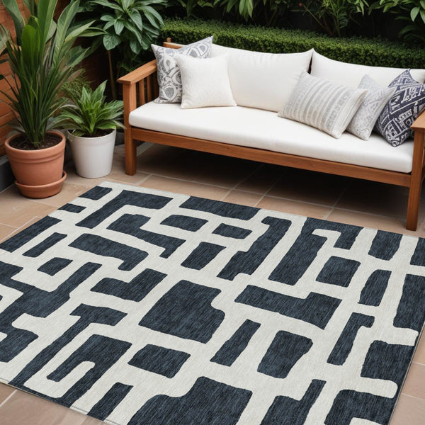 Homeroots 3' Artichoke Green Abstract Area Rug - Stylish, Washable Indoor-outdoor Design For All Spaces 9' X 12' Polyester 593826