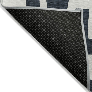 Homeroots 3' Artichoke Green Abstract Area Rug - Stylish, Washable Indoor-outdoor Design For All Spaces 10' X 14' Polyester 593827