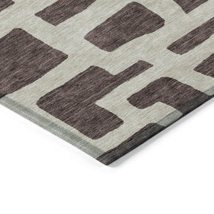 Homeroots 3' Artichoke Green Abstract Area Rug - Stylish, Washable Indoor-outdoor Design For All Spaces 3' X 5' Polyester 593828