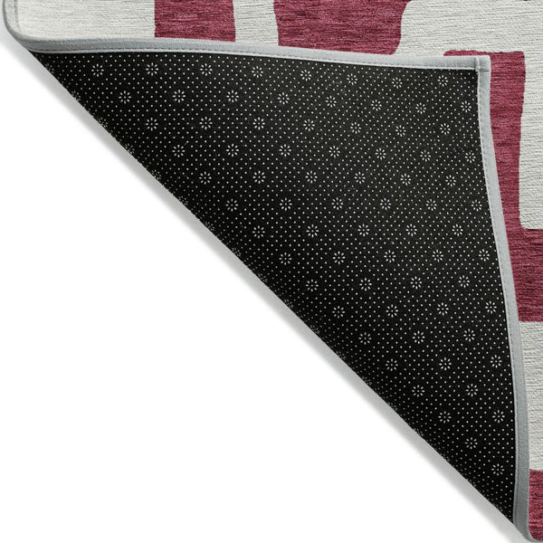 Homeroots 3' Artichoke Green Abstract Area Rug - Stylish, Washable Indoor-outdoor Design For All Spaces 8' X 10' Polyester 593837