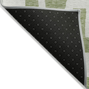 Homeroots 3' Artichoke Green Abstract Area Rug - Stylish, Washable Indoor-outdoor Design For All Spaces 9' X 12' Polyester 593844