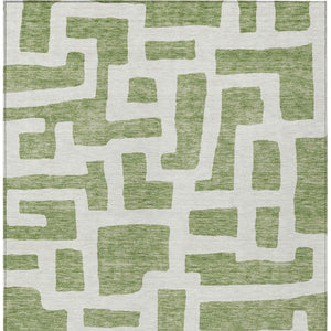 Homeroots 3' Artichoke Green Abstract Area Rug - Stylish, Washable Indoor-outdoor Design For All Spaces 10' X 14' Polyester 593845