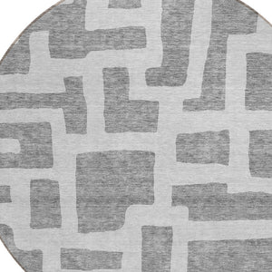 Homeroots 3' Artichoke Green Abstract Area Rug - Stylish, Washable Indoor-outdoor Design For All Spaces 8' Round Polyester 593854