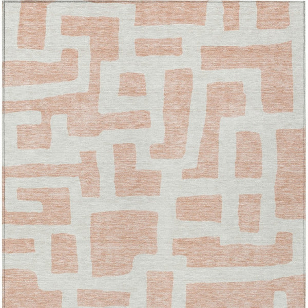 Homeroots 3' Artichoke Green Abstract Area Rug - Stylish, Washable Indoor-outdoor Design For All Spaces 5' X 8' Polyester 593871