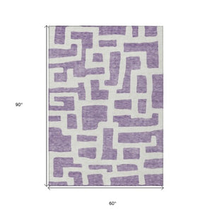 Homeroots 3' Artichoke Green Abstract Area Rug - Stylish, Washable Indoor-outdoor Design For All Spaces 5' X 8' Polyester 593884