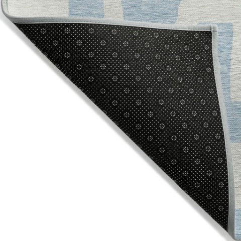 Homeroots 3' Artichoke Green Abstract Area Rug - Stylish, Washable Indoor-outdoor Design For All Spaces 3' X 5' Polyester 593890