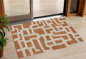 Homeroots 3' Artichoke Green Abstract Area Rug - Stylish, Washable Indoor-outdoor Design For All Spaces 3' X 5' Polyester 593908