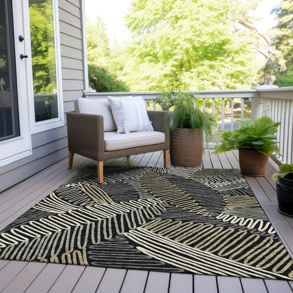 Homeroots 3' Floral Washable Area Rug In Artichoke Green, Brown, And Ivory For Indoor Or Outdoor Use 9' X 12' Polyester 593924