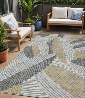 Homeroots 3' Floral Washable Area Rug In Artichoke Green, Brown, And Ivory For Indoor Or Outdoor Use 5' X 8' Polyester 593945