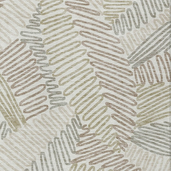 Homeroots 3' Floral Washable Area Rug In Artichoke Green, Brown, And Ivory For Indoor Or Outdoor Use 5' X 8' Polyester 593951