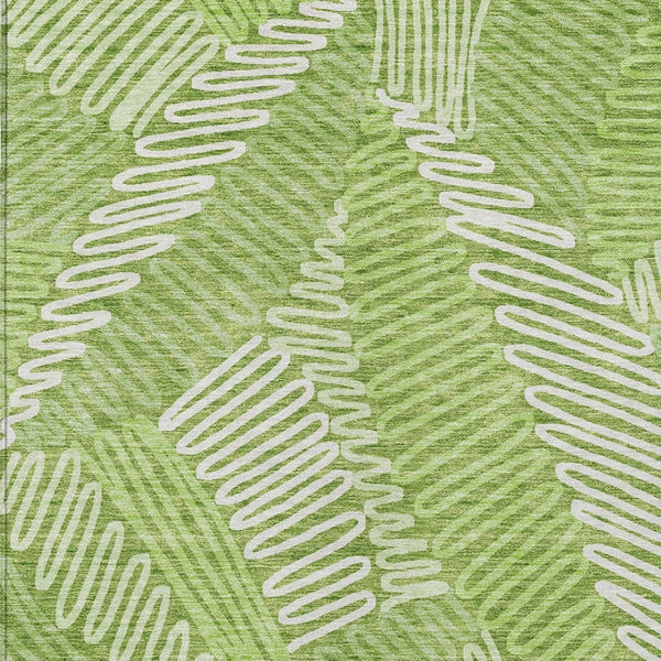 Homeroots 3' Floral Washable Area Rug In Artichoke Green, Brown, And Ivory For Indoor Or Outdoor Use 5' X 8' Polyester 593957