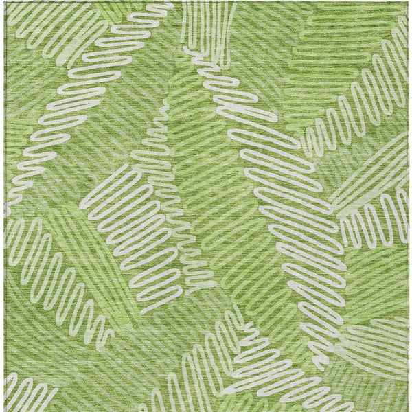 Homeroots 3' Floral Washable Area Rug In Artichoke Green, Brown, And Ivory For Indoor Or Outdoor Use 5' X 8' Polyester 593957
