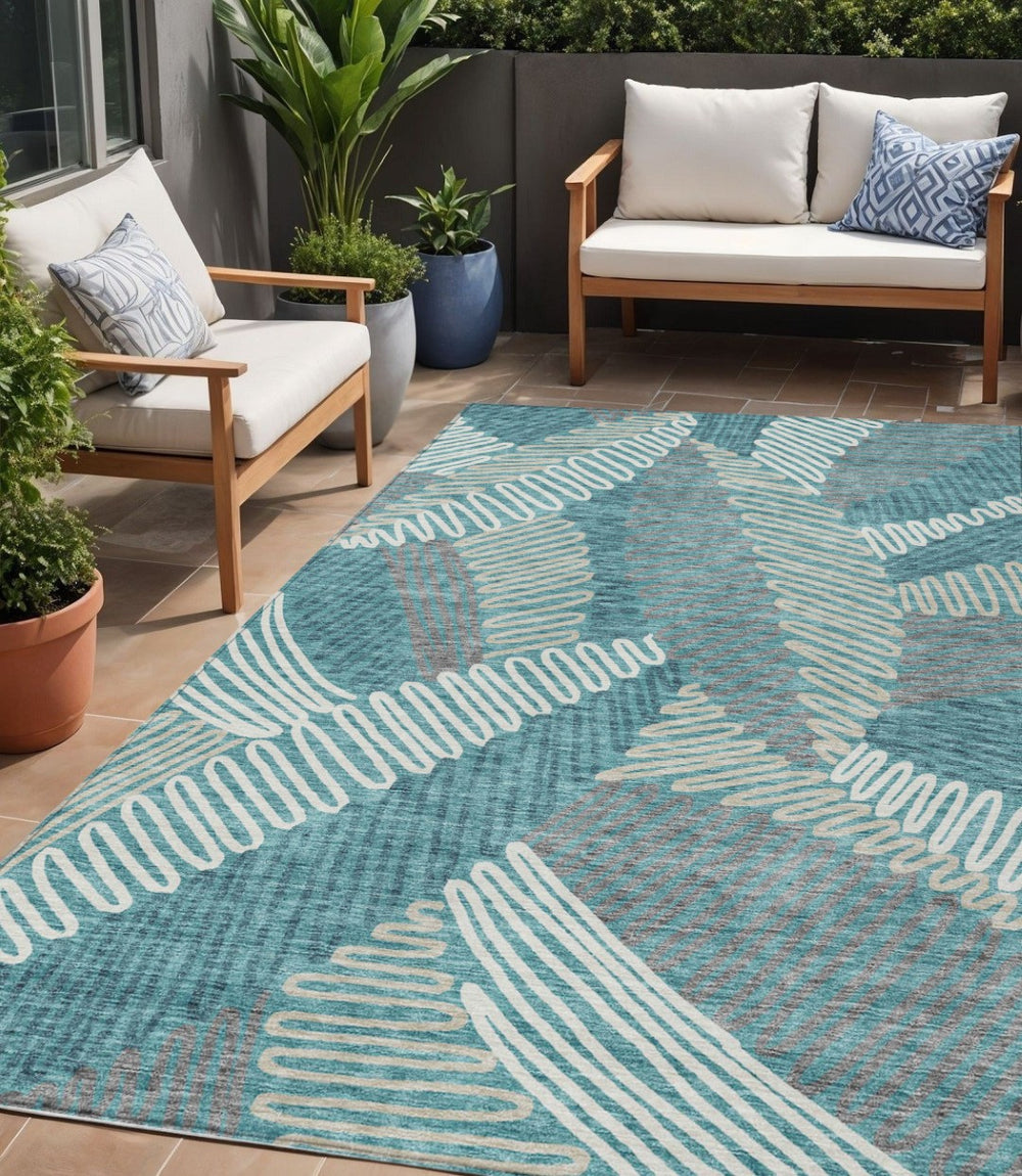 HomeRoots 5' Floral Area Rug in Teal, Blue, Gray & Ivory - Durable, Washable for Indoor & Outdoor Use 5' X 8' 593981