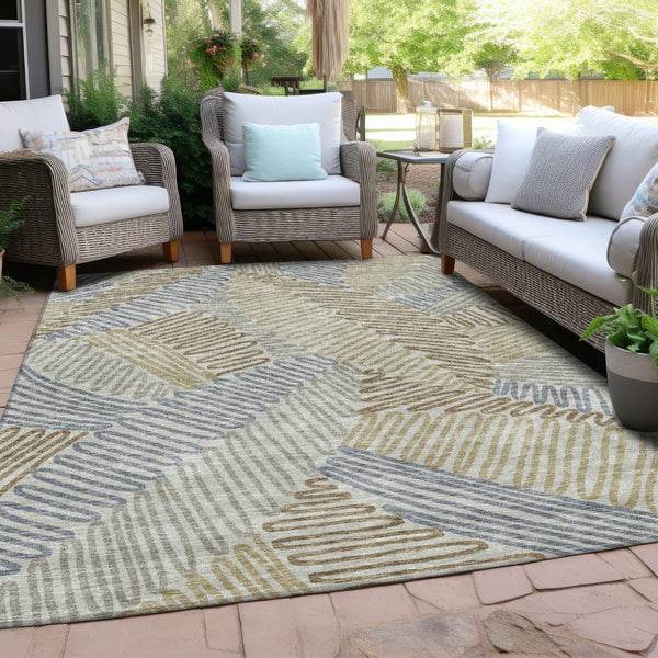 Homeroots 3' Floral Washable Area Rug In Artichoke Green, Brown, And Ivory For Indoor Or Outdoor Use 3' X 5' Polyester 593986