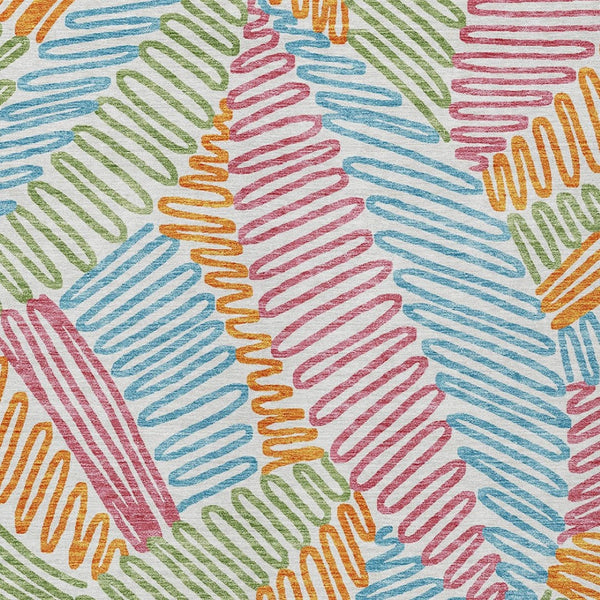 Homeroots 3' Floral Washable Area Rug In Artichoke Green, Brown, And Ivory For Indoor Or Outdoor Use 5' X 8' Polyester 593993