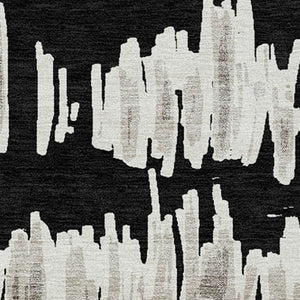 Homeroots 3' Stylish Black Ivory And Gray Striped Washable Area Rug For Indoor And Outdoor Versatility 5' X 8' Polyester 593999