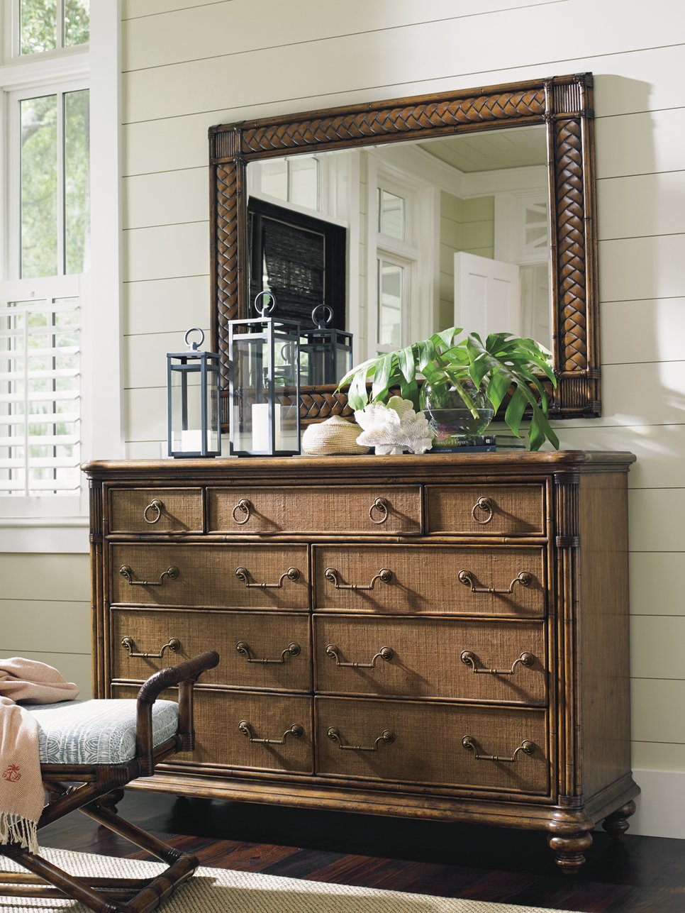Lexington Tommy Bahama Home Breakers Double Dresser - Elegant Island-inspired Design With 9 Drawers And Woven Raffia Accents Caribbean Sunset  593-222