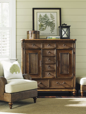 Lexington Tommy Bahama Home Balencia Elegant Chest - Inviting Storage Solution With 9 Drawers & Rattan Accents For Your Home Retreat Caribbean Sunset  593-329