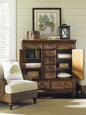 Lexington Tommy Bahama Home Balencia Elegant Chest - Inviting Storage Solution With 9 Drawers & Rattan Accents For Your Home Retreat Caribbean Sunset  593-329