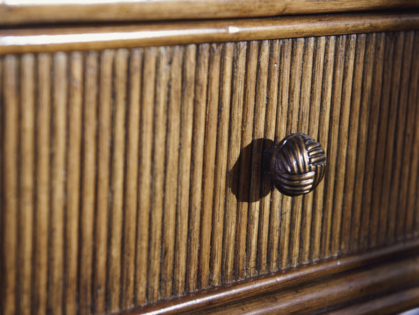 Lexington Tommy Bahama Home Del Sol Bedside Table - Elegant Caribbean-inspired Design With Rattan Shelves & Leather Accents Caribbean Sunset  593-622