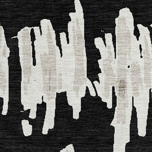 Homeroots 3' Stylish Black Ivory And Gray Striped Washable Area Rug For Indoor And Outdoor Versatility 8' Round Polyester 594000