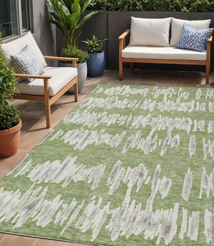 Homeroots 3' Stylish Black Ivory And Gray Striped Washable Area Rug For Indoor And Outdoor Versatility 5' X 8' Polyester 594011