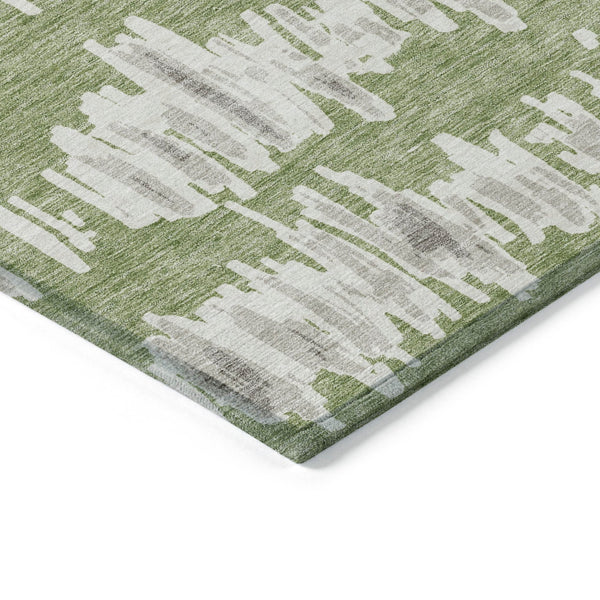 Homeroots 3' Stylish Black Ivory And Gray Striped Washable Area Rug For Indoor And Outdoor Versatility 8' X 10' Polyester 594013