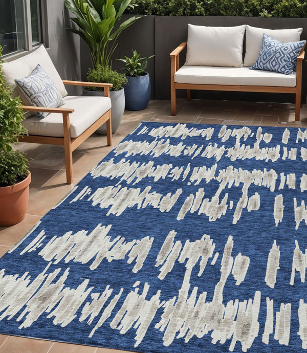 Homeroots 3' Stylish Black Ivory And Gray Striped Washable Area Rug For Indoor And Outdoor Versatility 5' X 8' Polyester 594035