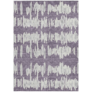 Homeroots 3' Stylish Black Ivory And Gray Striped Washable Area Rug For Indoor And Outdoor Versatility 5' X 8' Polyester 594053