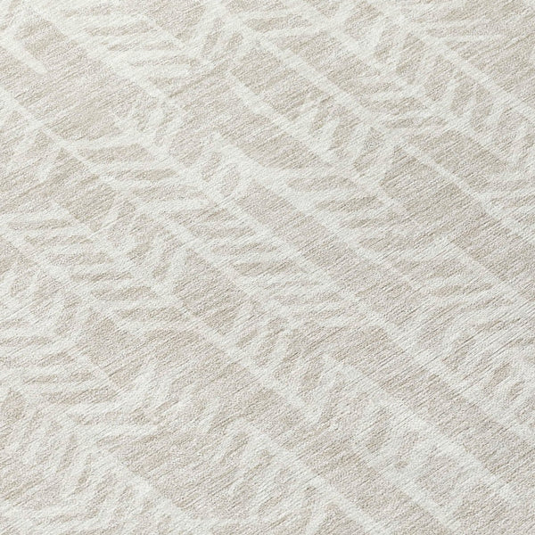 Homeroots 3' Beige And Ivory Tribal Washable Indoor Outdoor Area Rug - Durable, Stylish, Perfect For Any Space 8' Round Polyester 594072