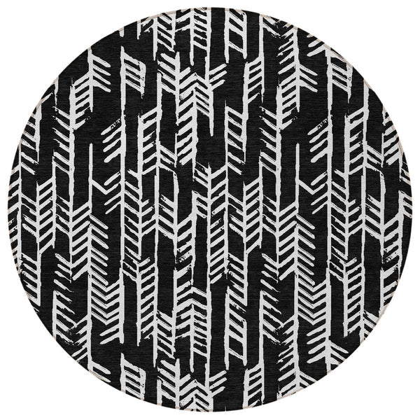 Homeroots 3' Beige And Ivory Tribal Washable Indoor Outdoor Area Rug - Durable, Stylish, Perfect For Any Space 8' Round Polyester 594078