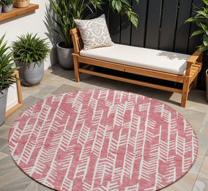Homeroots 3' Beige And Ivory Tribal Washable Indoor Outdoor Area Rug - Durable, Stylish, Perfect For Any Space 8' Round Polyester 594084