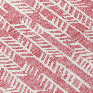 Homeroots 3' Beige And Ivory Tribal Washable Indoor Outdoor Area Rug - Durable, Stylish, Perfect For Any Space 8' Round Polyester 594084