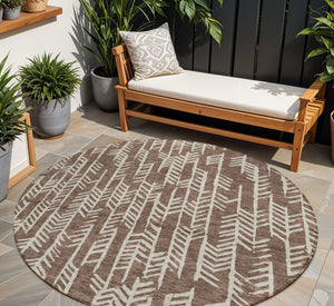 Homeroots 3' Beige And Ivory Tribal Washable Indoor Outdoor Area Rug - Durable, Stylish, Perfect For Any Space 8' Round Polyester 594090