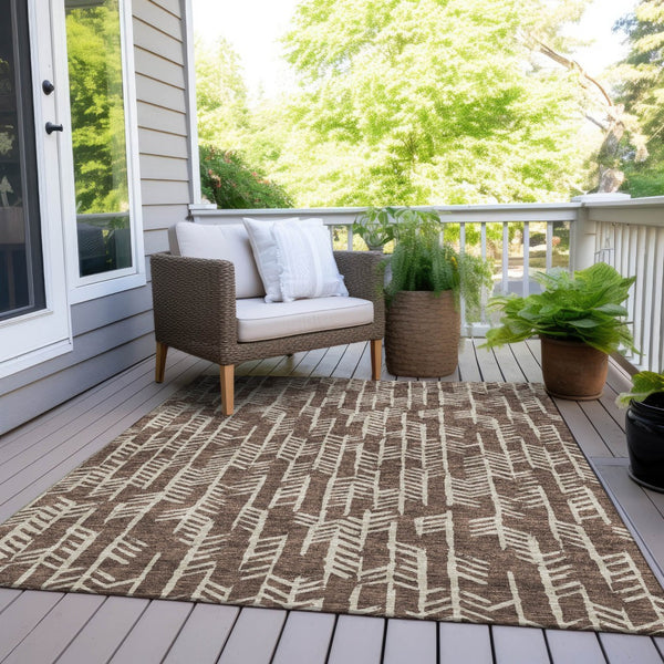 Homeroots 3' Beige And Ivory Tribal Washable Indoor Outdoor Area Rug - Durable, Stylish, Perfect For Any Space 10' X 14' Polyester 594093