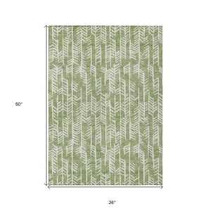 Homeroots 3' Beige And Ivory Tribal Washable Indoor Outdoor Area Rug - Durable, Stylish, Perfect For Any Space 3' X 5' Polyester 594100