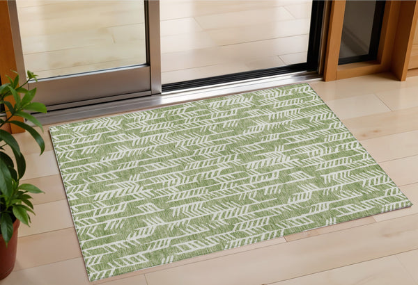 Homeroots 3' Beige And Ivory Tribal Washable Indoor Outdoor Area Rug - Durable, Stylish, Perfect For Any Space 3' X 5' Polyester 594100