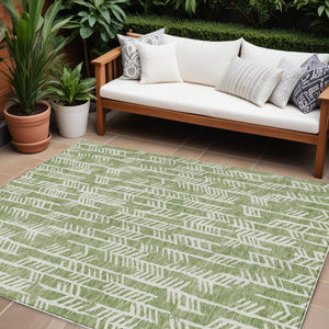 Homeroots 3' Beige And Ivory Tribal Washable Indoor Outdoor Area Rug - Durable, Stylish, Perfect For Any Space 8' X 10' Polyester 594103