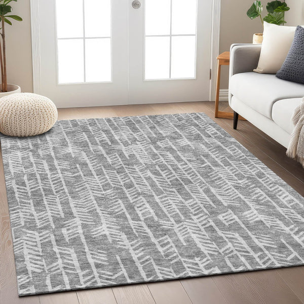 Homeroots 3' Beige And Ivory Tribal Washable Indoor Outdoor Area Rug - Durable, Stylish, Perfect For Any Space 5' X 8' Polyester 594107