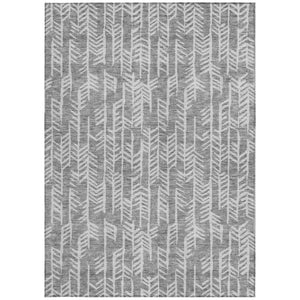 Homeroots 3' Beige And Ivory Tribal Washable Indoor Outdoor Area Rug - Durable, Stylish, Perfect For Any Space 9' X 12' Polyester 594110