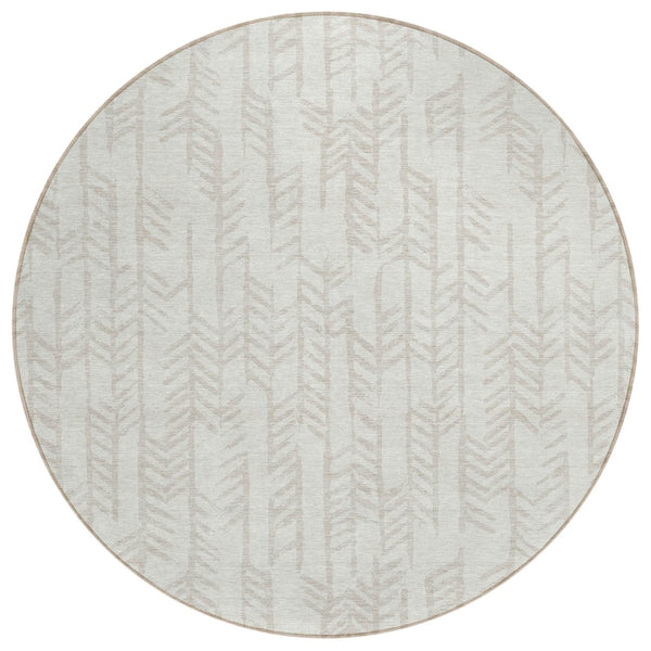 HomeRoots 5' Elegant Ivory and Beige Tribal Area Rug - Washable, Durable Design for Indoor and Outdoor Spaces 8' Round 594114