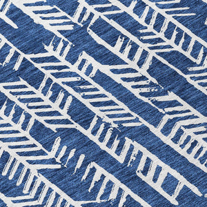 Homeroots 3' Beige And Ivory Tribal Washable Indoor Outdoor Area Rug - Durable, Stylish, Perfect For Any Space 8' Round Polyester 594126