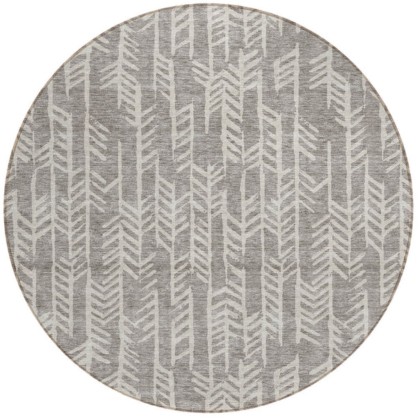Homeroots 3' Beige And Ivory Tribal Washable Indoor Outdoor Area Rug - Durable, Stylish, Perfect For Any Space 8' Round Polyester 594144