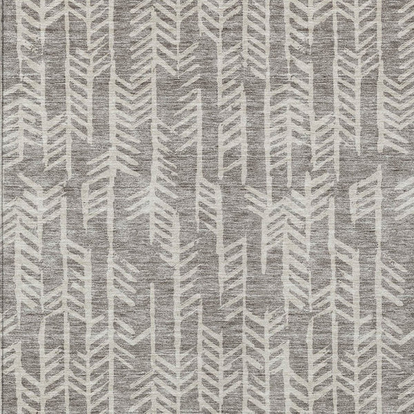 Homeroots 3' Beige And Ivory Tribal Washable Indoor Outdoor Area Rug - Durable, Stylish, Perfect For Any Space 8' X 10' Polyester 594145