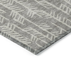 Homeroots 3' Beige And Ivory Tribal Washable Indoor Outdoor Area Rug - Durable, Stylish, Perfect For Any Space 9' X 12' Polyester 594146