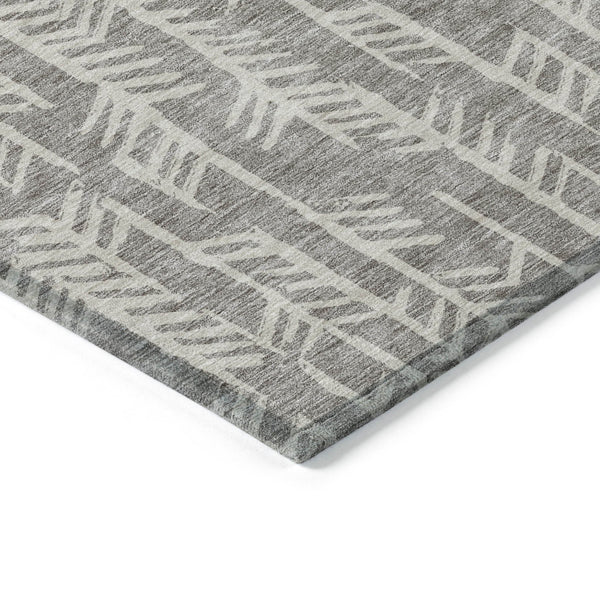 Homeroots 3' Beige And Ivory Tribal Washable Indoor Outdoor Area Rug - Durable, Stylish, Perfect For Any Space 10' X 14' Polyester 594147