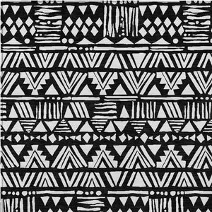Homeroots 3' Black And Ivory Southwestern Washable Area Rug - Stylish Indoor/Outdoor Design For Any Space 9' X 12' Polyester 594152