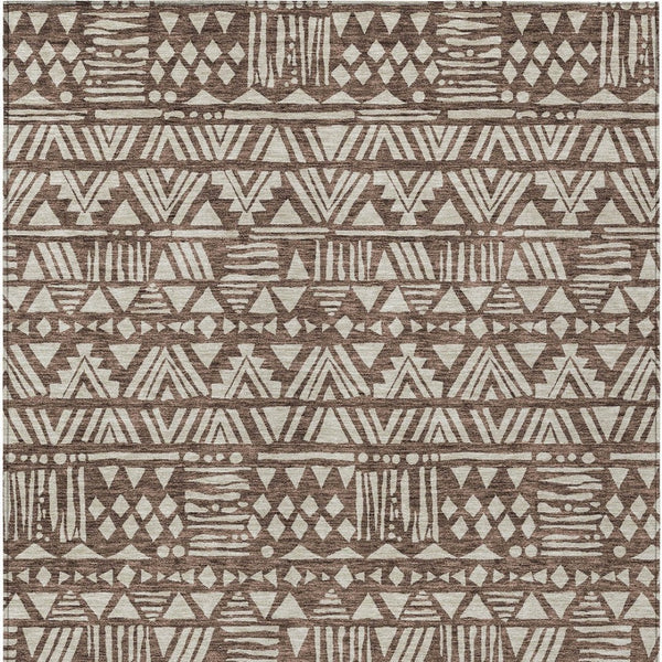Homeroots 3' Black And Ivory Southwestern Washable Area Rug - Stylish Indoor/Outdoor Design For Any Space 5' X 8' Polyester 594155
