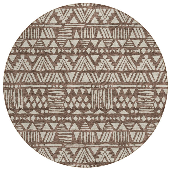 HomeRoots 5' Southwestern Area Rug - Stylish Brown & Beige Design for Indoor & Outdoor Spaces, Washable & Durable 8' Round 594156
