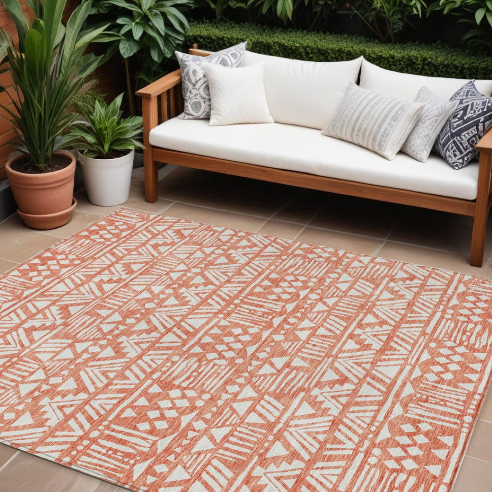 HomeRoots 5' Coral and Ivory Southwestern Area Rug - Durable, Washable for Indoor and Outdoor Spaces, Chic Design 8' X 10' 594163